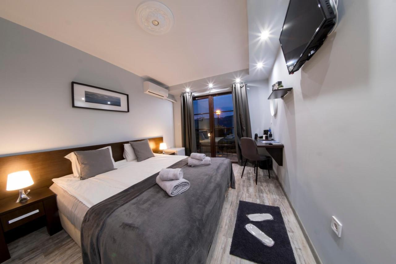 The Hill Hotell Veliko Tŭrnovo Eksteriør bilde