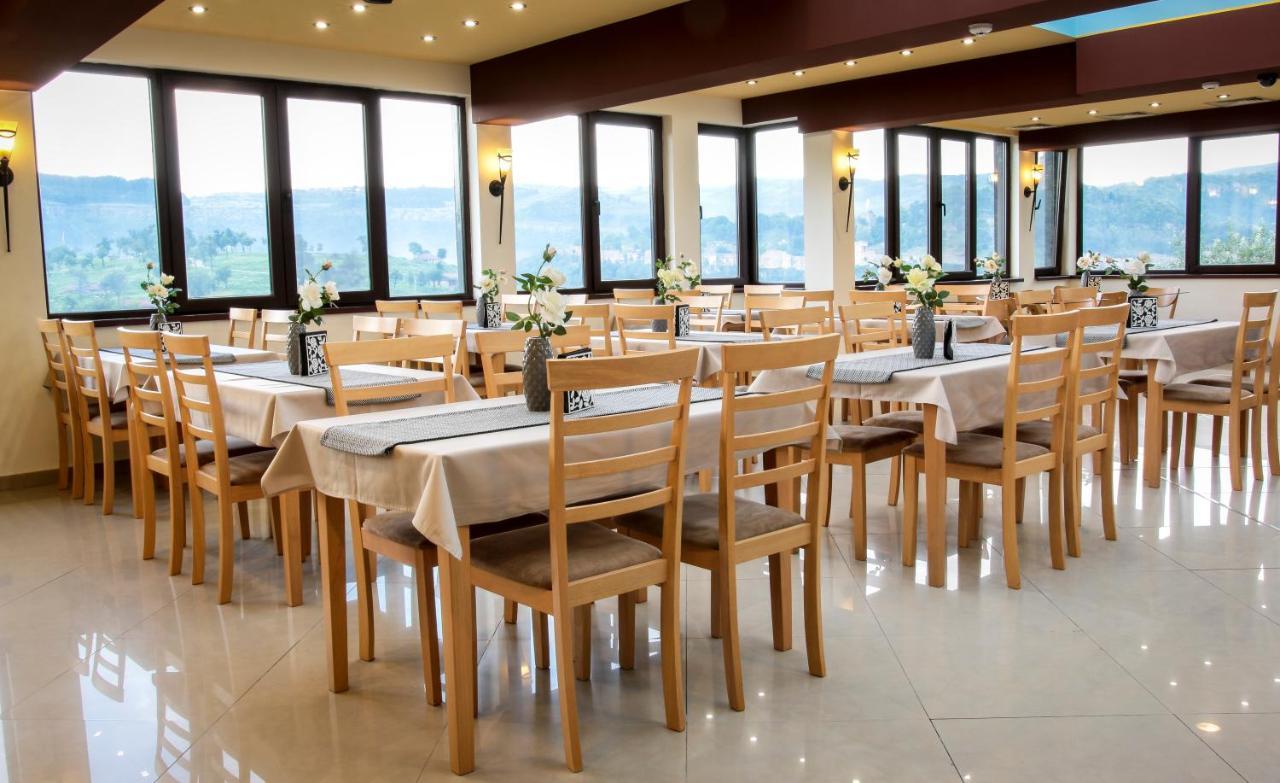The Hill Hotell Veliko Tŭrnovo Eksteriør bilde