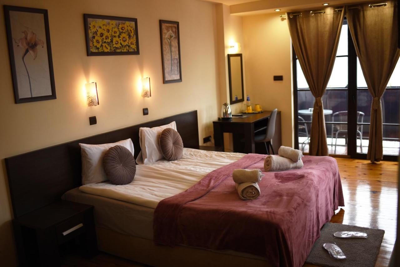 The Hill Hotell Veliko Tŭrnovo Eksteriør bilde